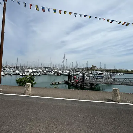 Lumineux Au Port De Plaisance Des Sables-d'olonne Avec Balcon Et Equipements Modernes - Fr-1-197-602 Apartamento *