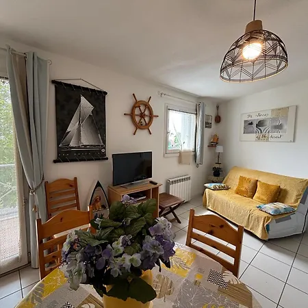 Apartamento Lumineux Au Port De Plaisance Des Sables-d'olonne Avec Balcon Et Equipements Modernes - Fr-1-197-602 *