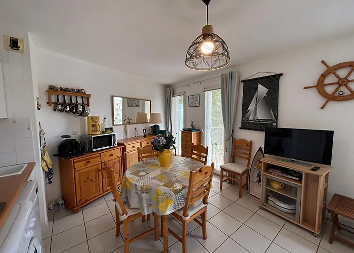 Apartamento Lumineux Au Port De Plaisance Des Sables-d'olonne Avec Balcon Et Equipements Modernes - Fr-1-197-602